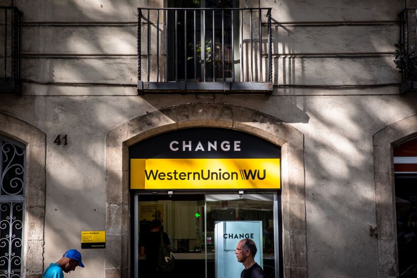 Western Union WU change sign